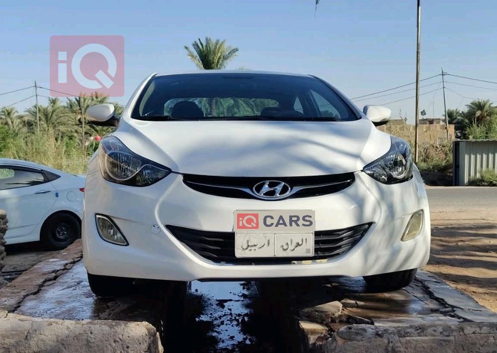 هیوندای ئەلەنترا